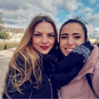Lera und Tatjana Haben Ihre eigenen Beauty-Marke aufgebaut. Monatsumsatz 16.000 € (stand April 2020)